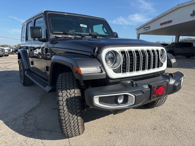 New 2026 Granite Crystal Metallic Clear-Coat Exterior Paint Jeep Sahara image 5