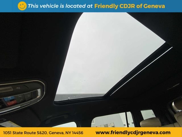 Used 2025 Gray Jeep Limited image 22