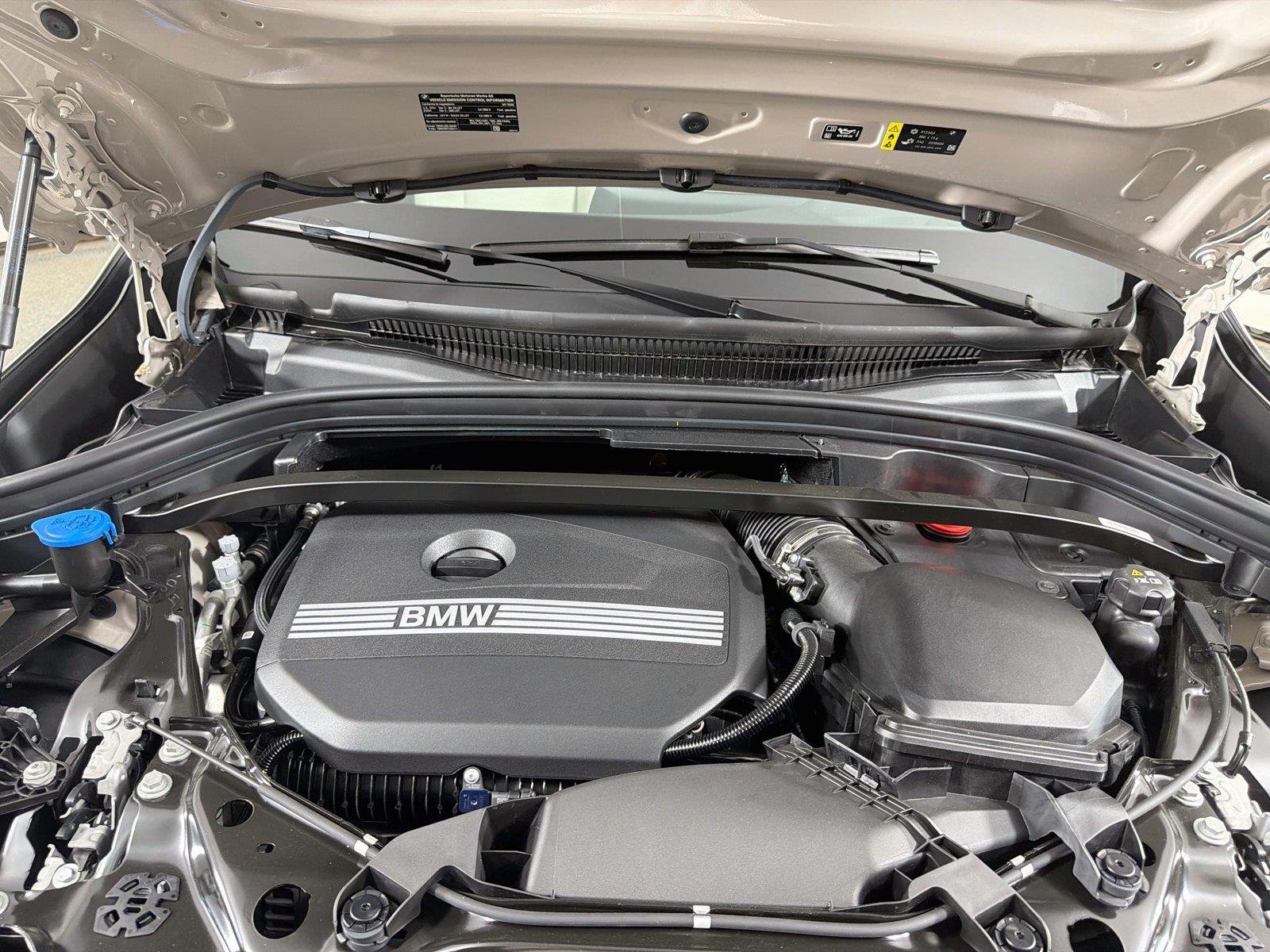 New 2026 Dune Grey Metallic BMW xDrive28i image 29