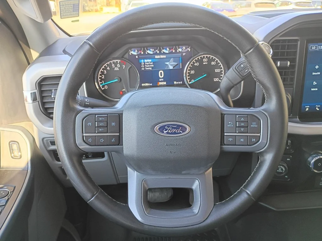 Used 2023 White Ford XL image 27