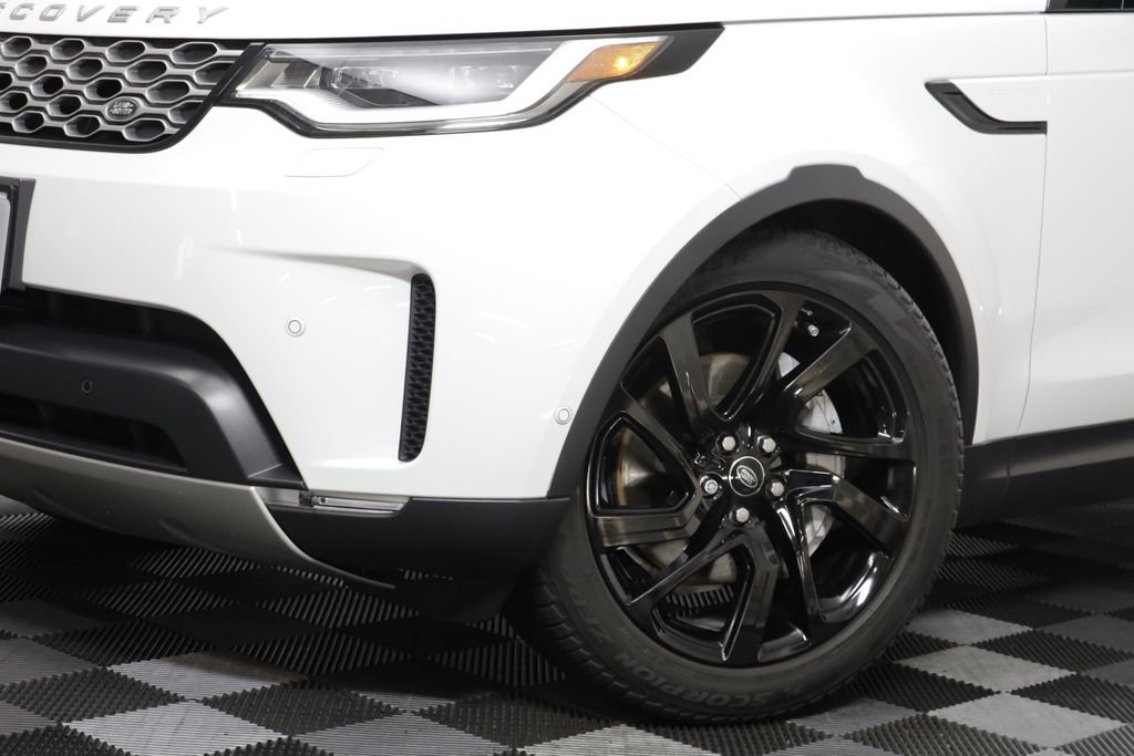 Used 2025 White Land Rover S image 3