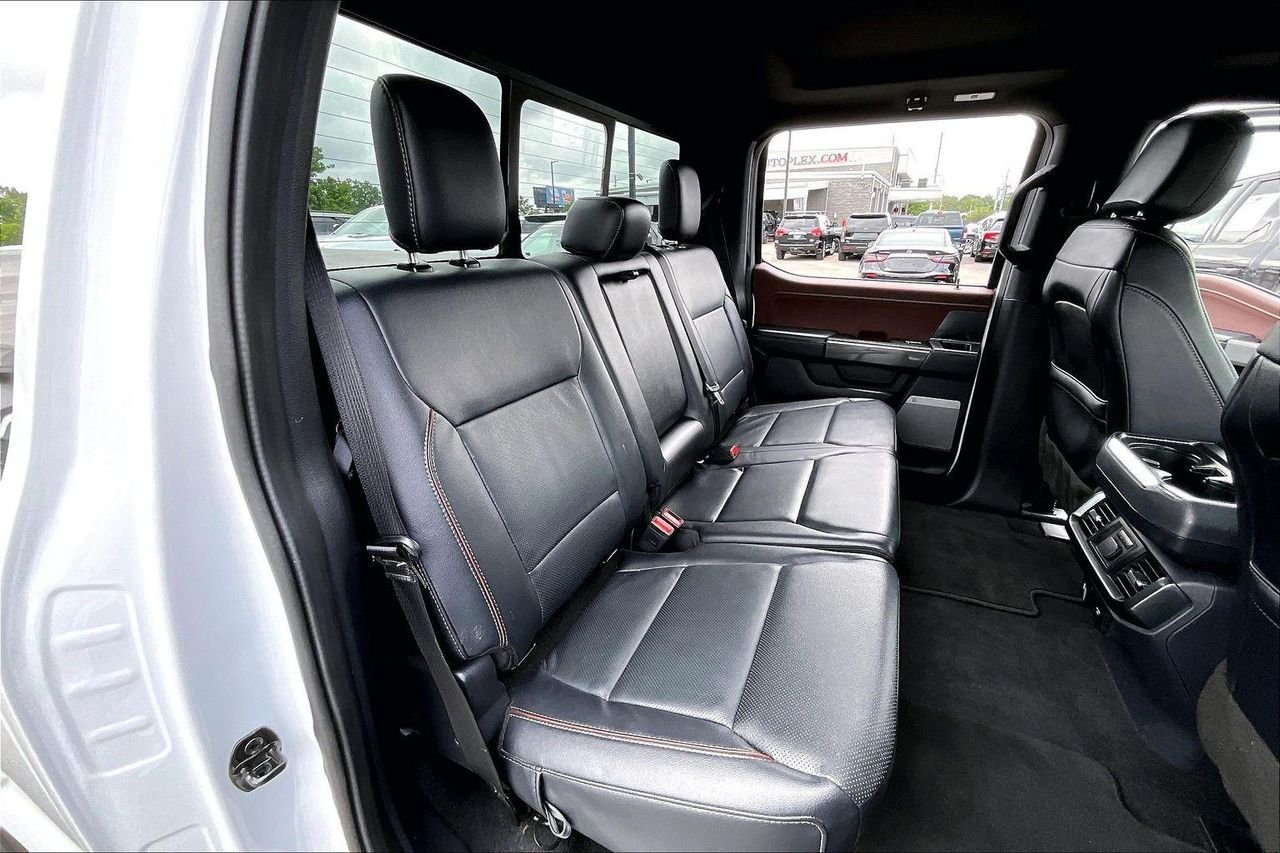 Used 2023 Oxford White Ford LARIAT image 27