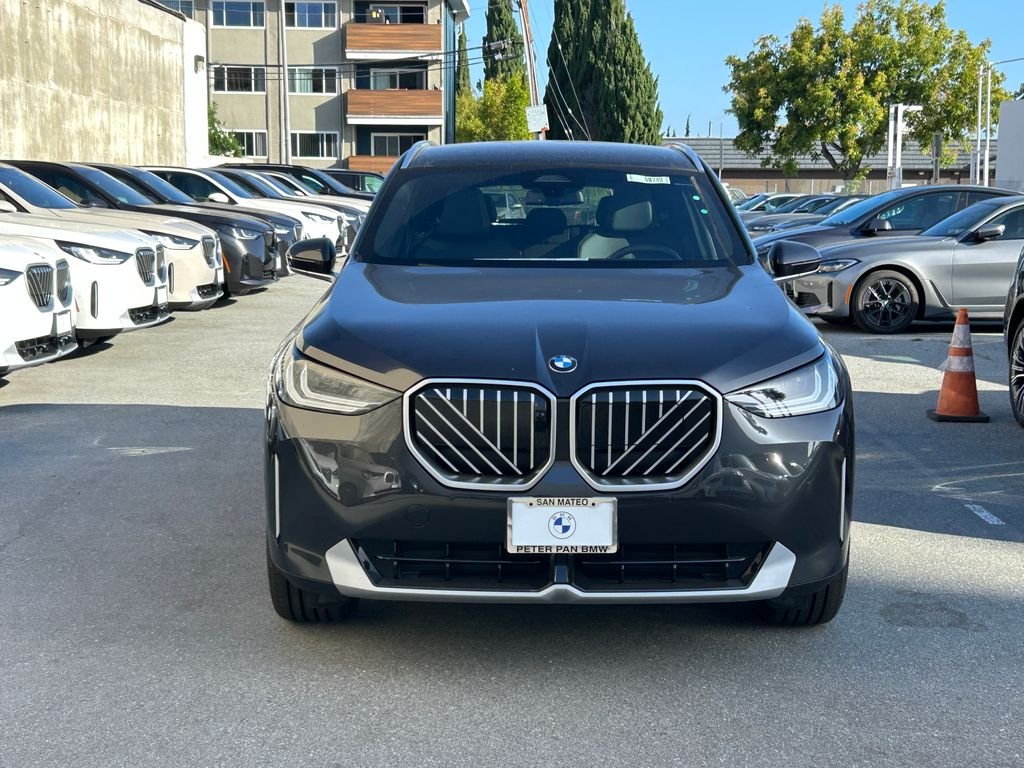 New 2026 Dark Graphite Metallic BMW 30 xDrive image 8