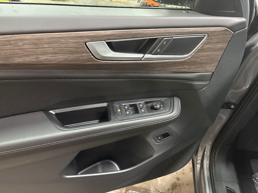 New 2026 Silver Volkswagen 2.0T SEL image 12