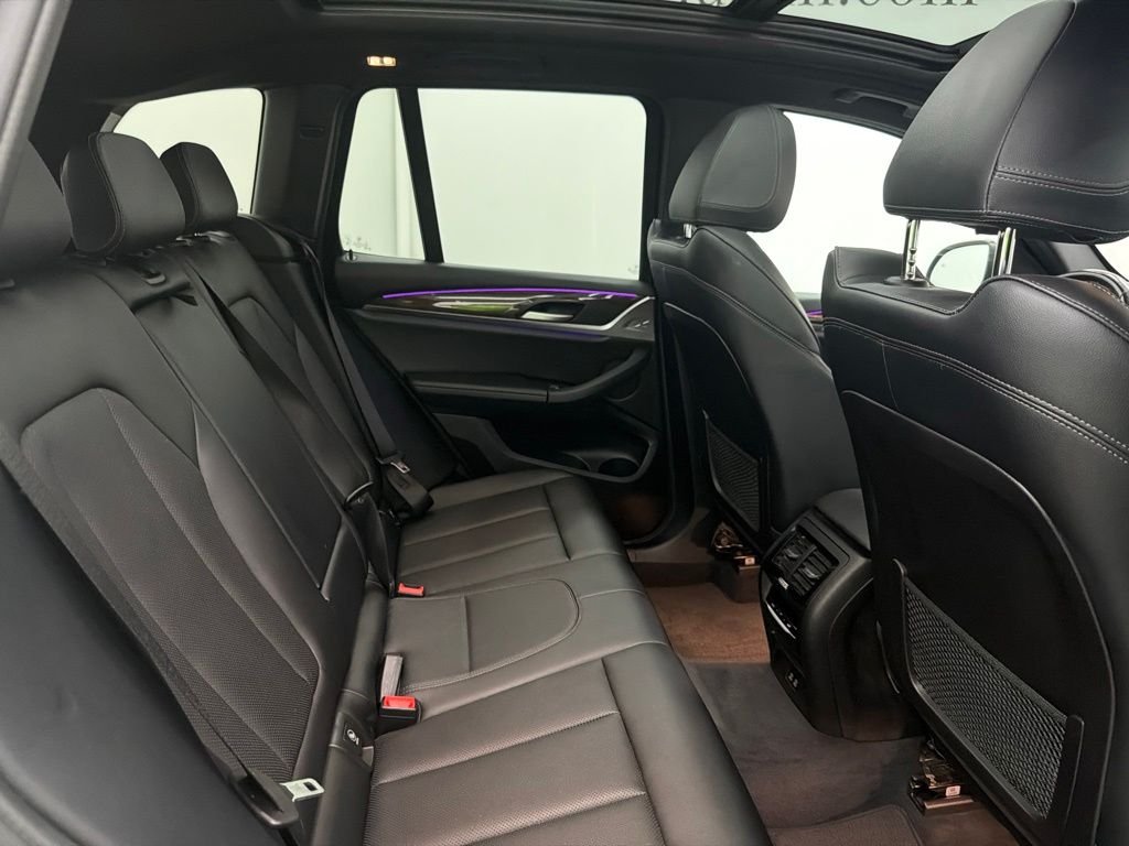 Used 2023 Gray BMW xDrive30i image 28