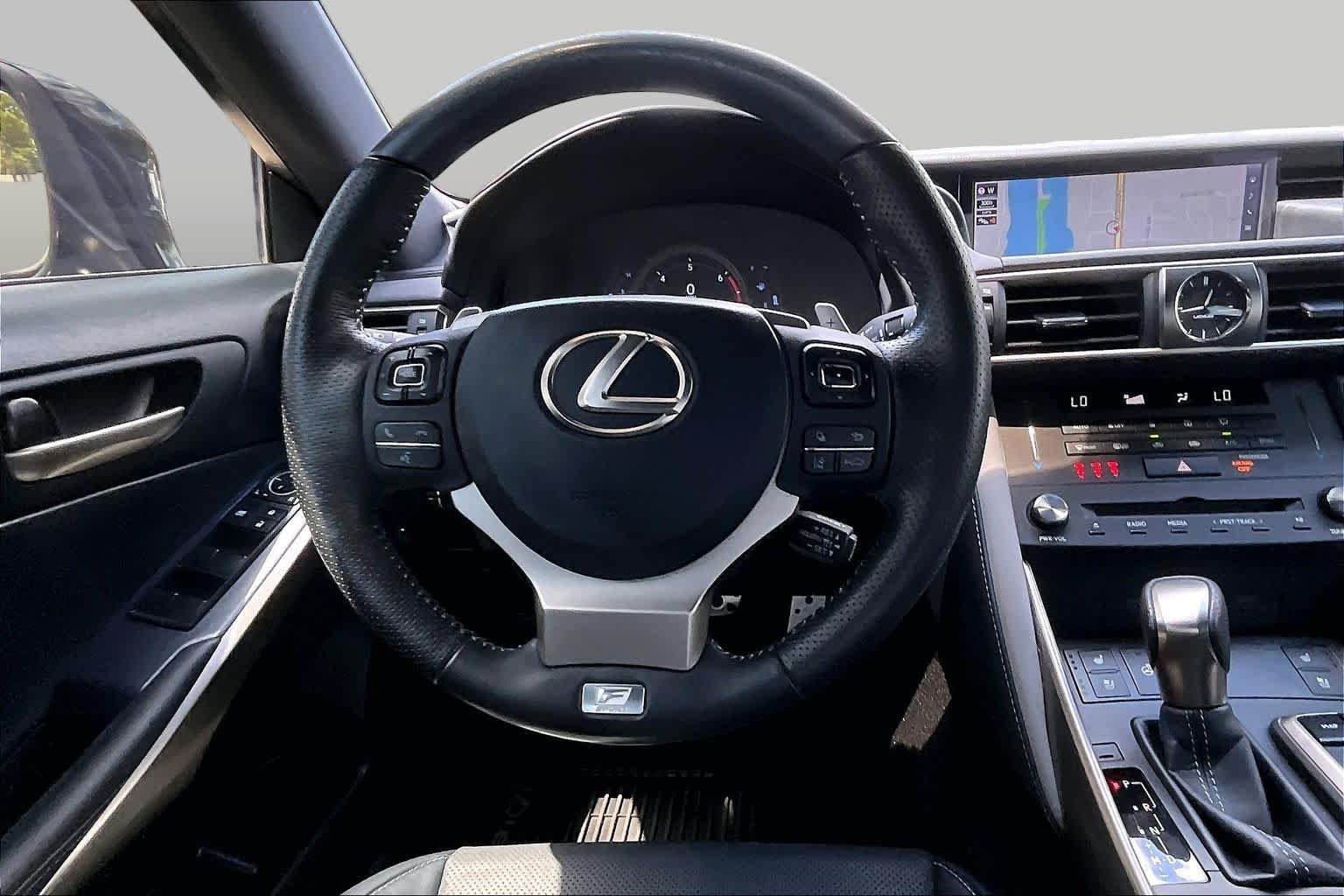 Used 2020 Obsidian Lexus F SPORT image 6