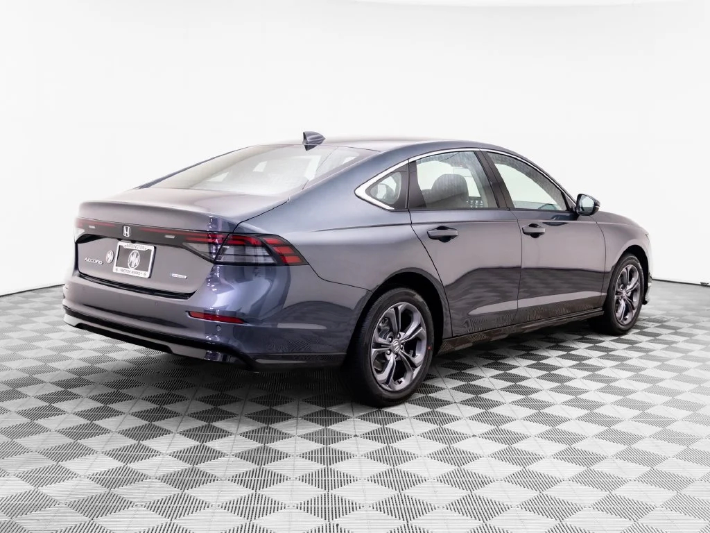 New 2026 Gray Honda EX-L image 6