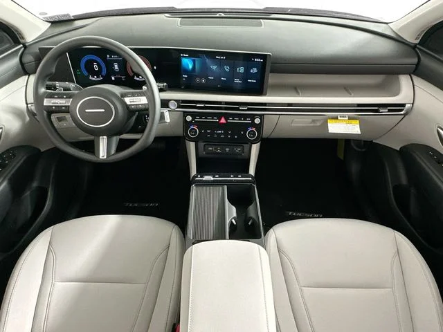 New 2026 Hyundai TUCSON HYBRID SEL