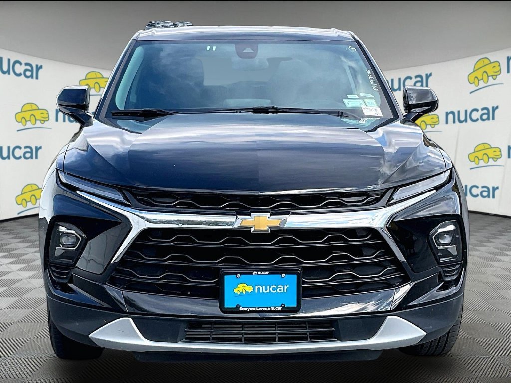 Used 2025 Black Chevrolet LT image 2