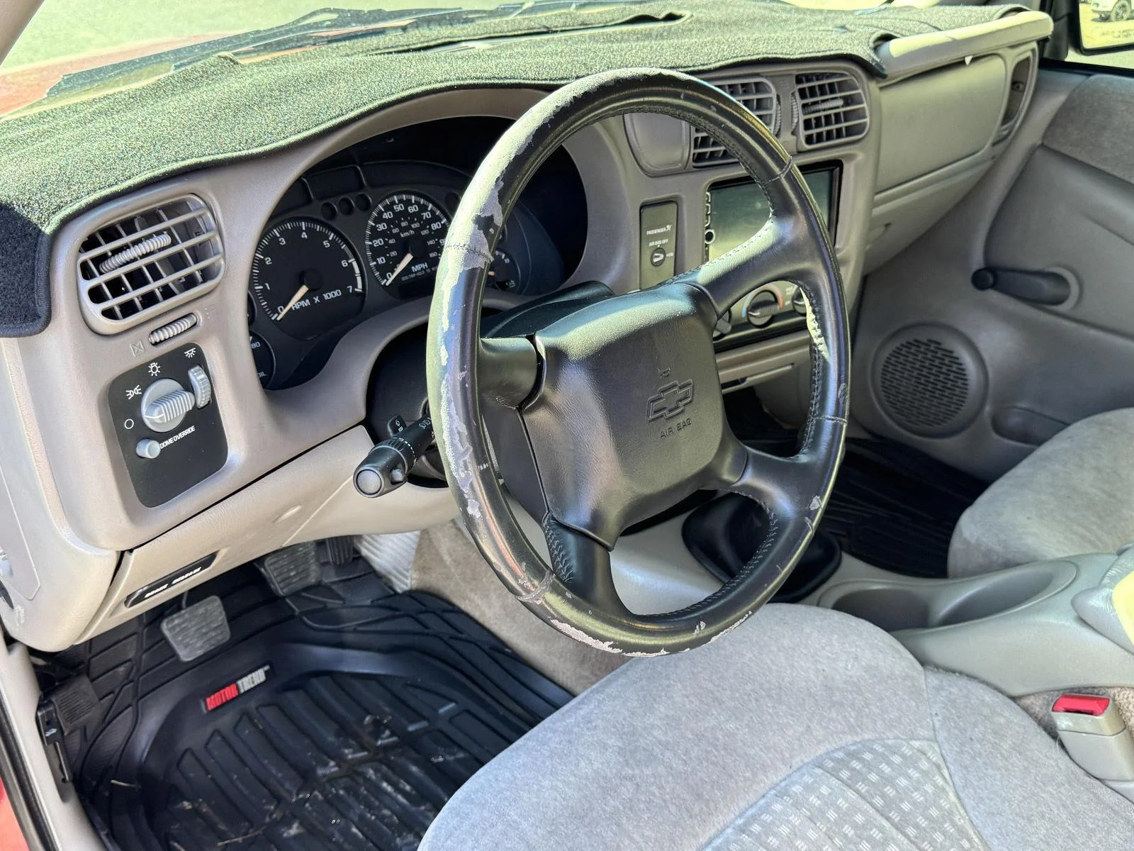 Used 2002 Chevrolet S-10 LS with VIN 1GCCS195428173066 for sale in Logan, UT
