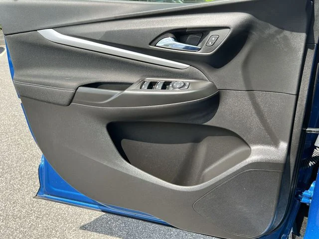 Used 2023 Blue Chevrolet LT image 30