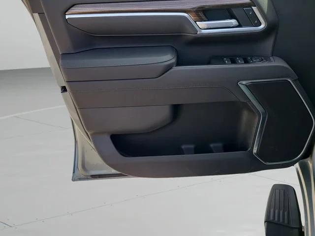 New 2026 Sterling Gray Metallic Chevrolet LT image 16