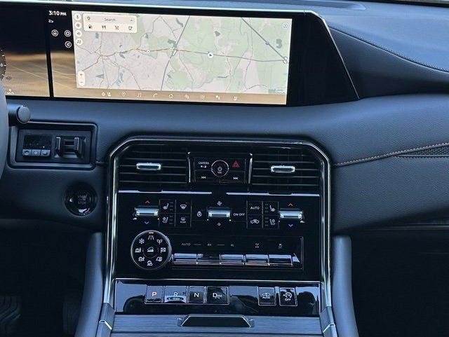 2025 Nissan Armada PRO-4X - Photo 8