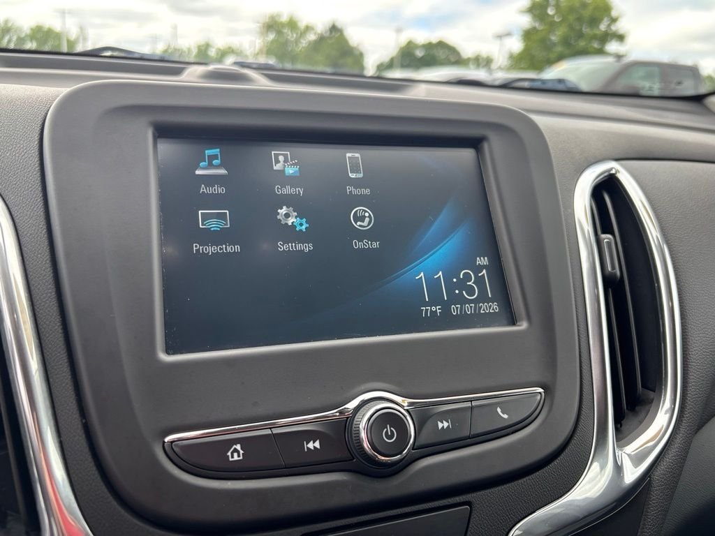 Used 2018 White Chevrolet LT image 23