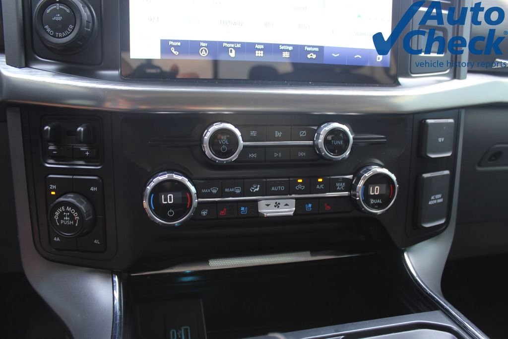 Used 2021 Silver Ford Lariat image 16