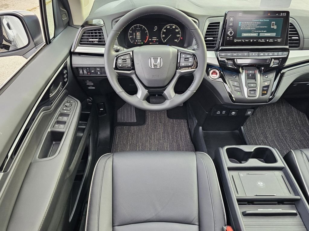 New 2026 Platinum White Pearl Honda Touring image 13
