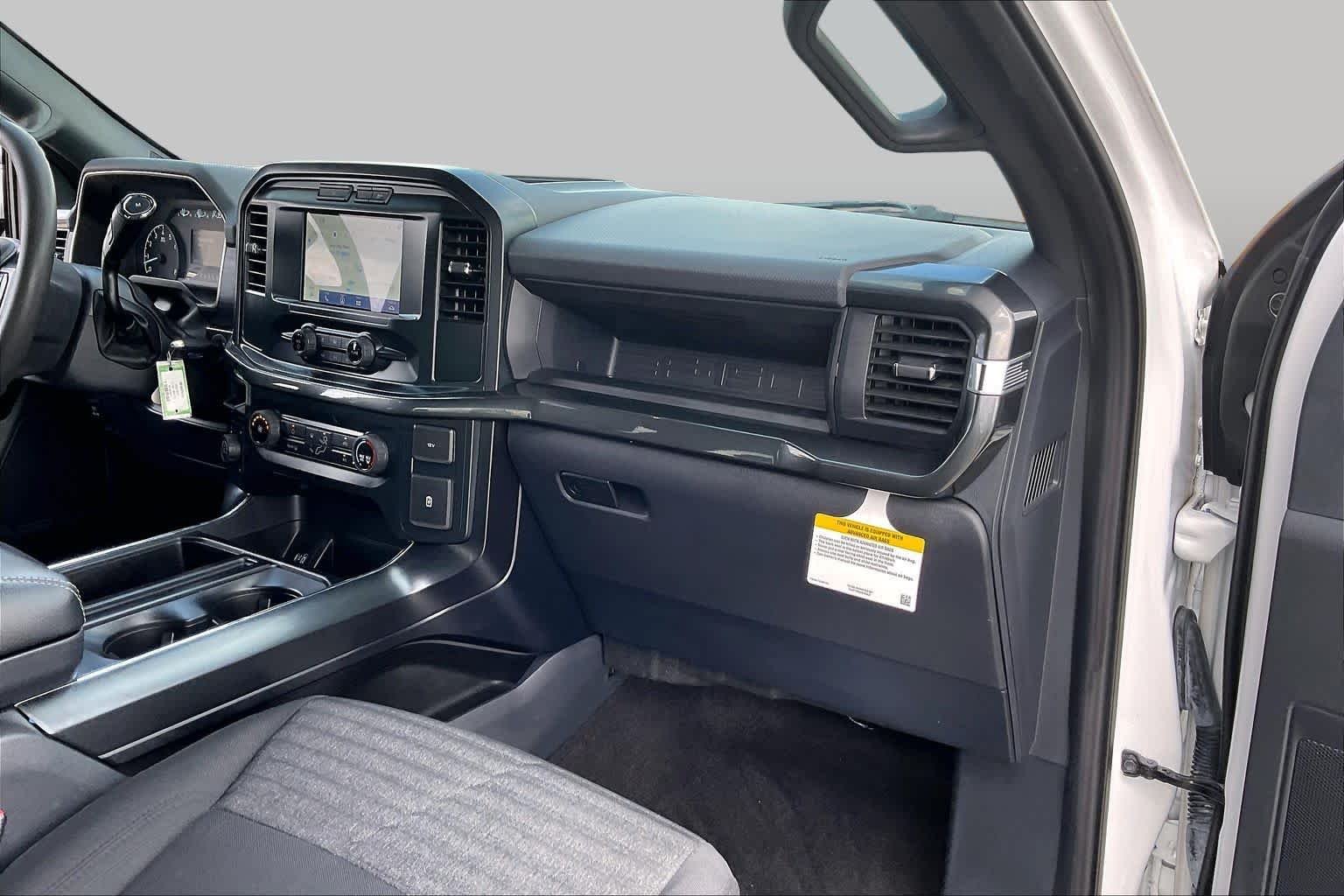 Used 2022 Oxford White Ford XL image 18