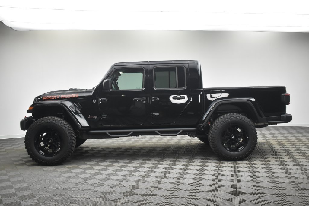 New 2026 Black Clear-Coat Exterior Paint Jeep Rubicon image 16