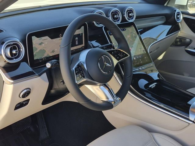New 2026 Polar White Mercedes-Benz GLC 300 image 44