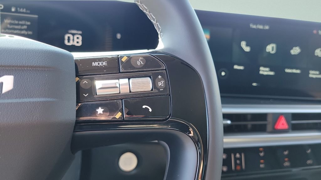 2026 Kia Sorento LX - Photo 26