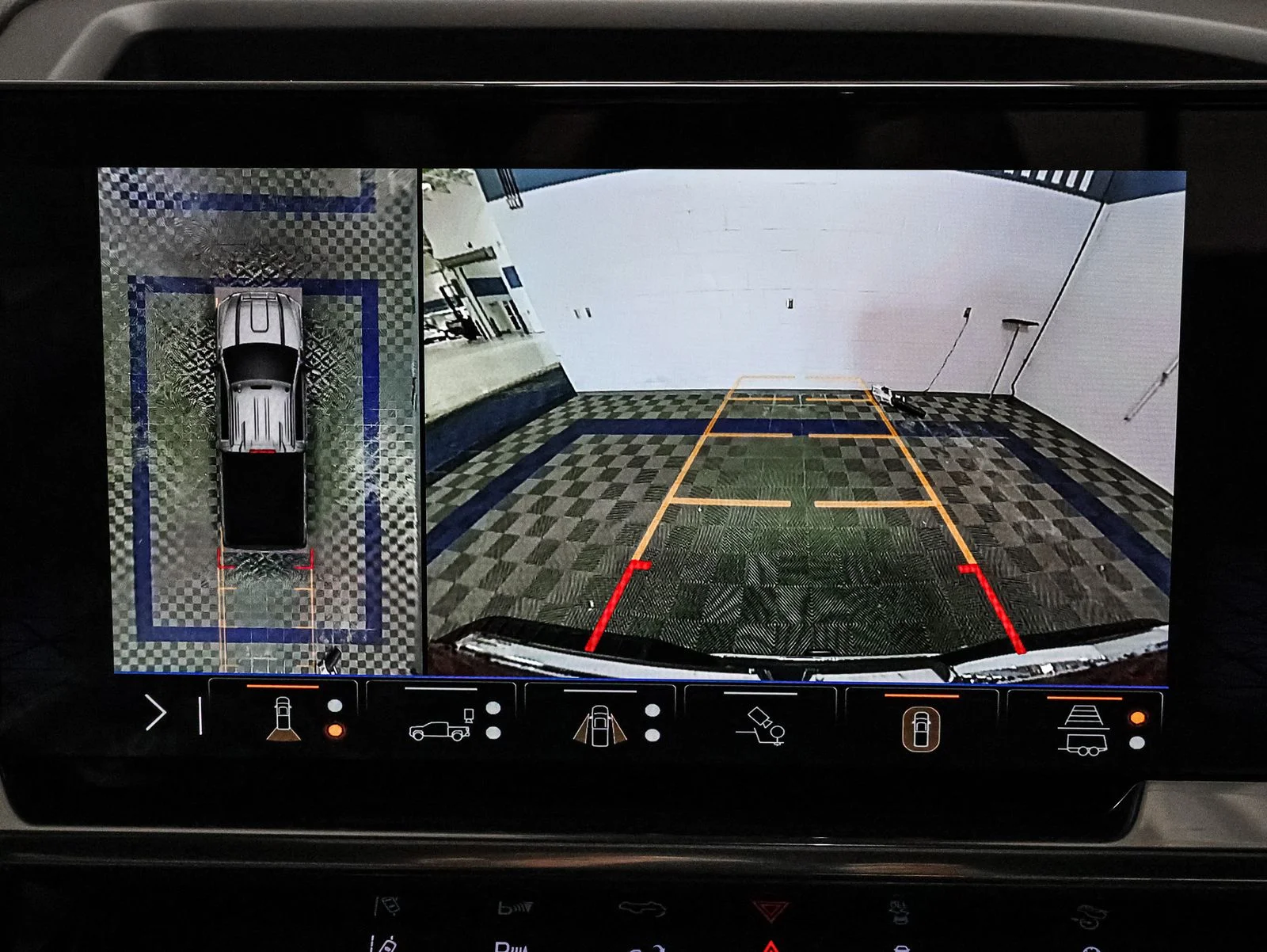 2026 GMC Sierra 3500HD SLT - Photo 40