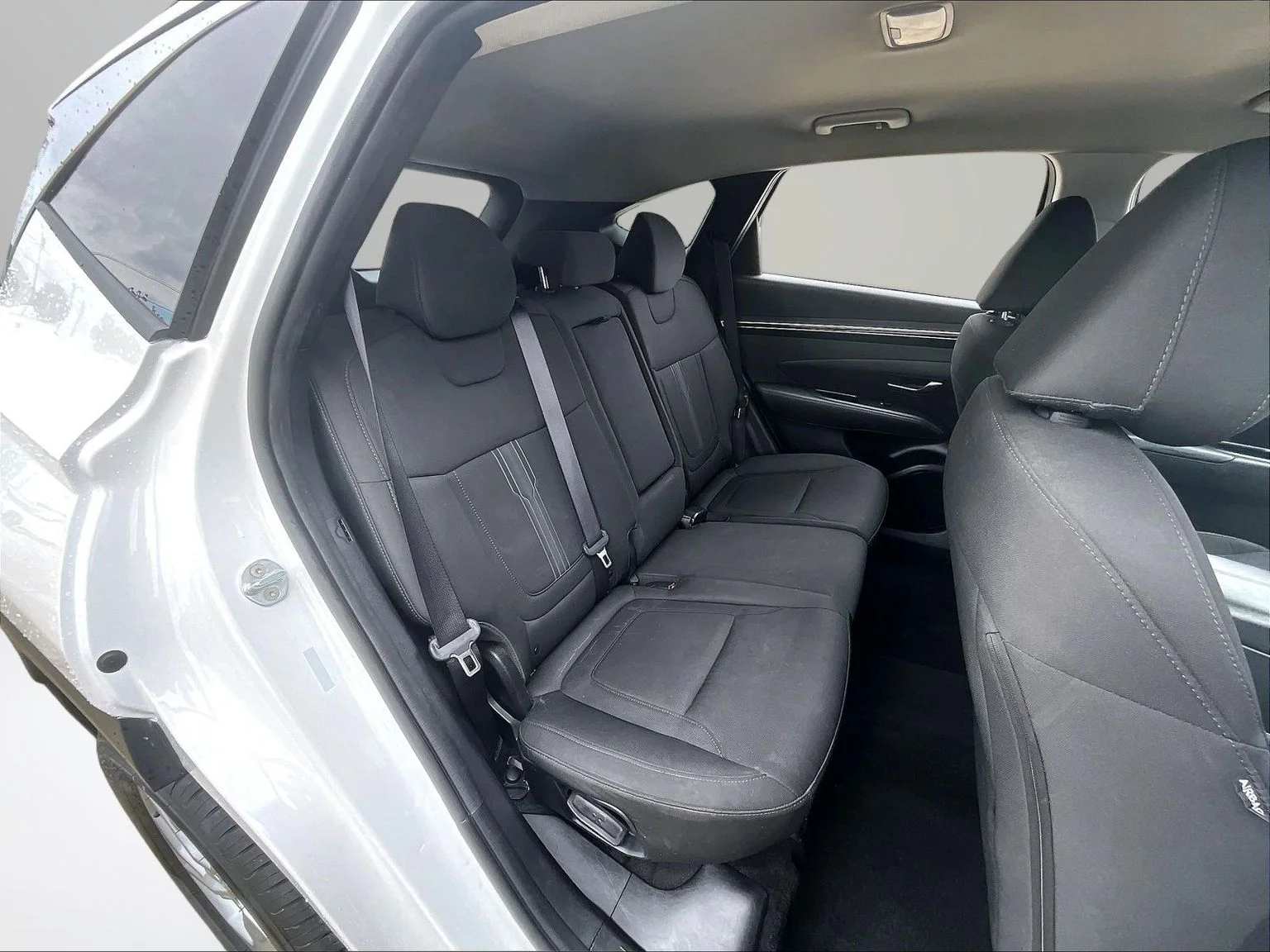 Used 2023 White Hyundai SEL image 27