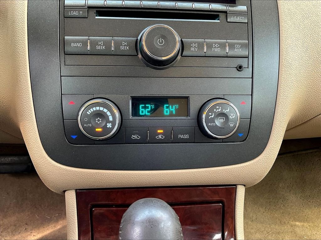 Used 2008 Gold Buick CXL image 15