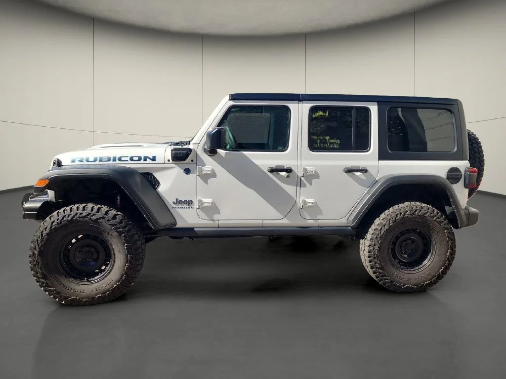 Used 2023 White Jeep Rubicon 4xe image 4