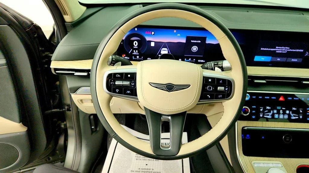 Used 2025 Storr Green Genesis 3.5T Prestige AWD image 14