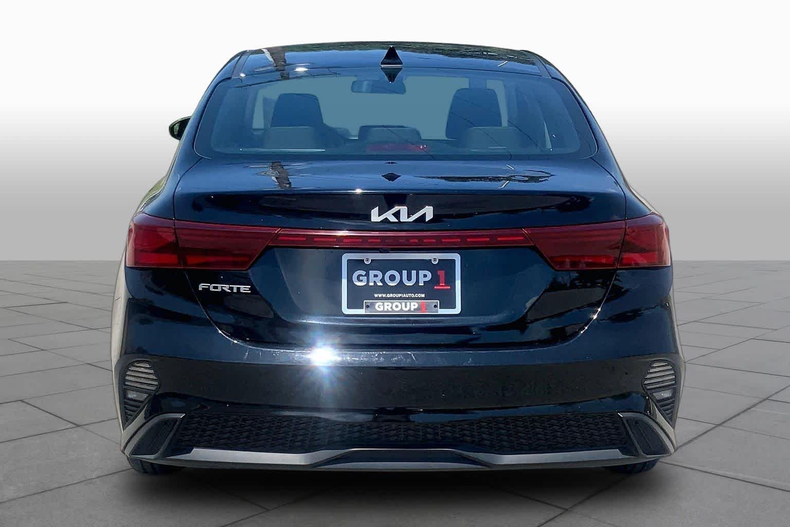 Certified Used 2024 Aurora Black Kia LXS image 5
