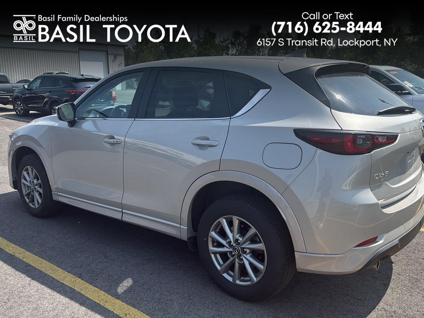 Used 2025 Platinum Quartz Metallic Mazda 2.5 S Preferred Package image 1