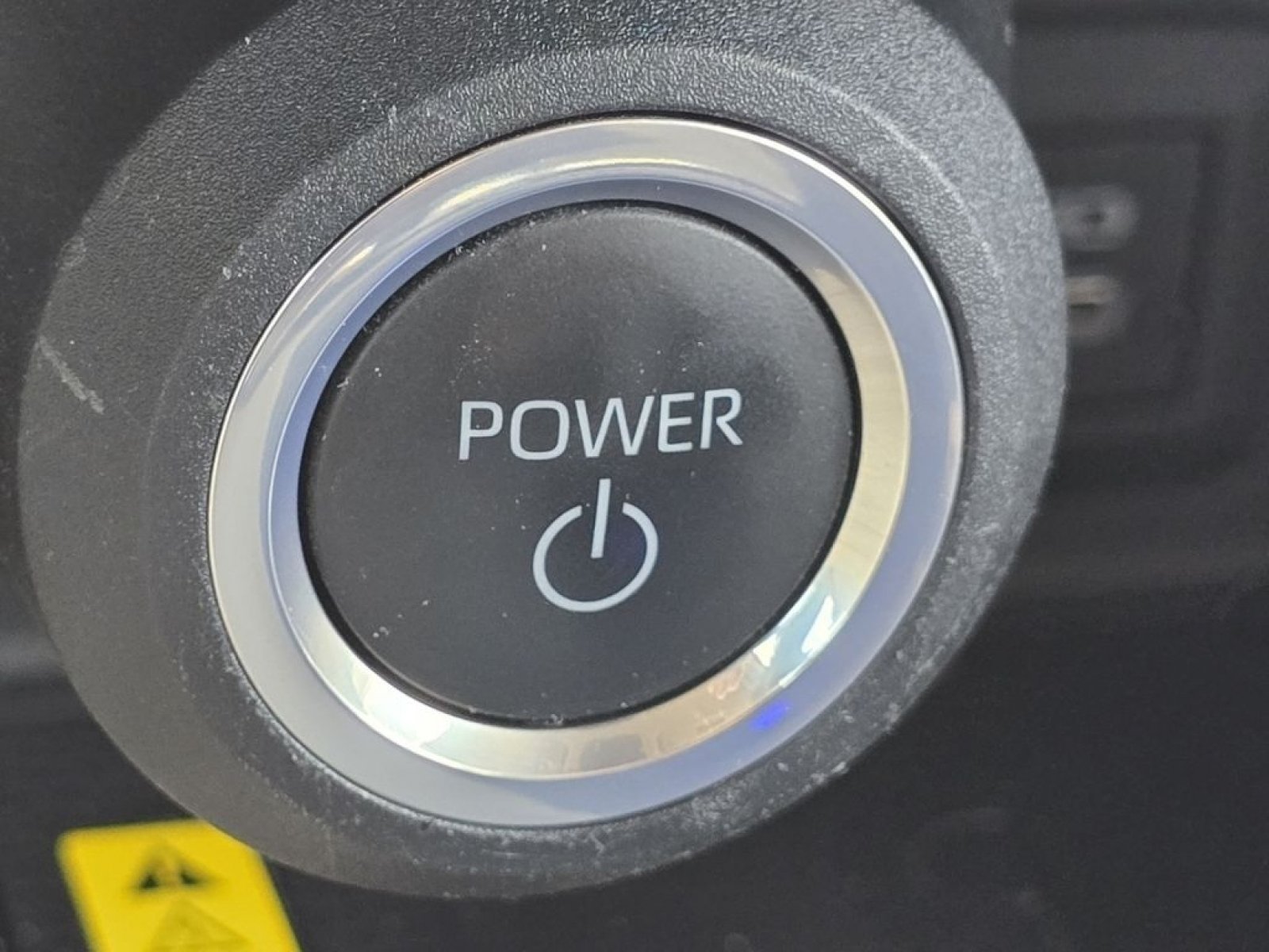 Used 2024 Titanium Toyota XLE image 28