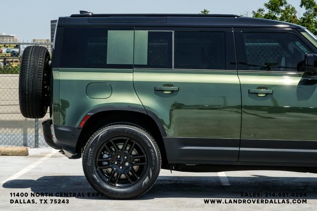 New 2026 Woolstone Green Metallic Land Rover S image 6