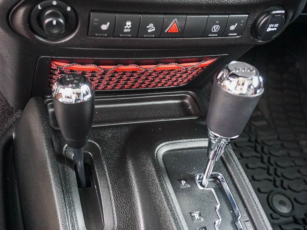 Used 2018 Black Jeep Unlimited Rubicon image 23