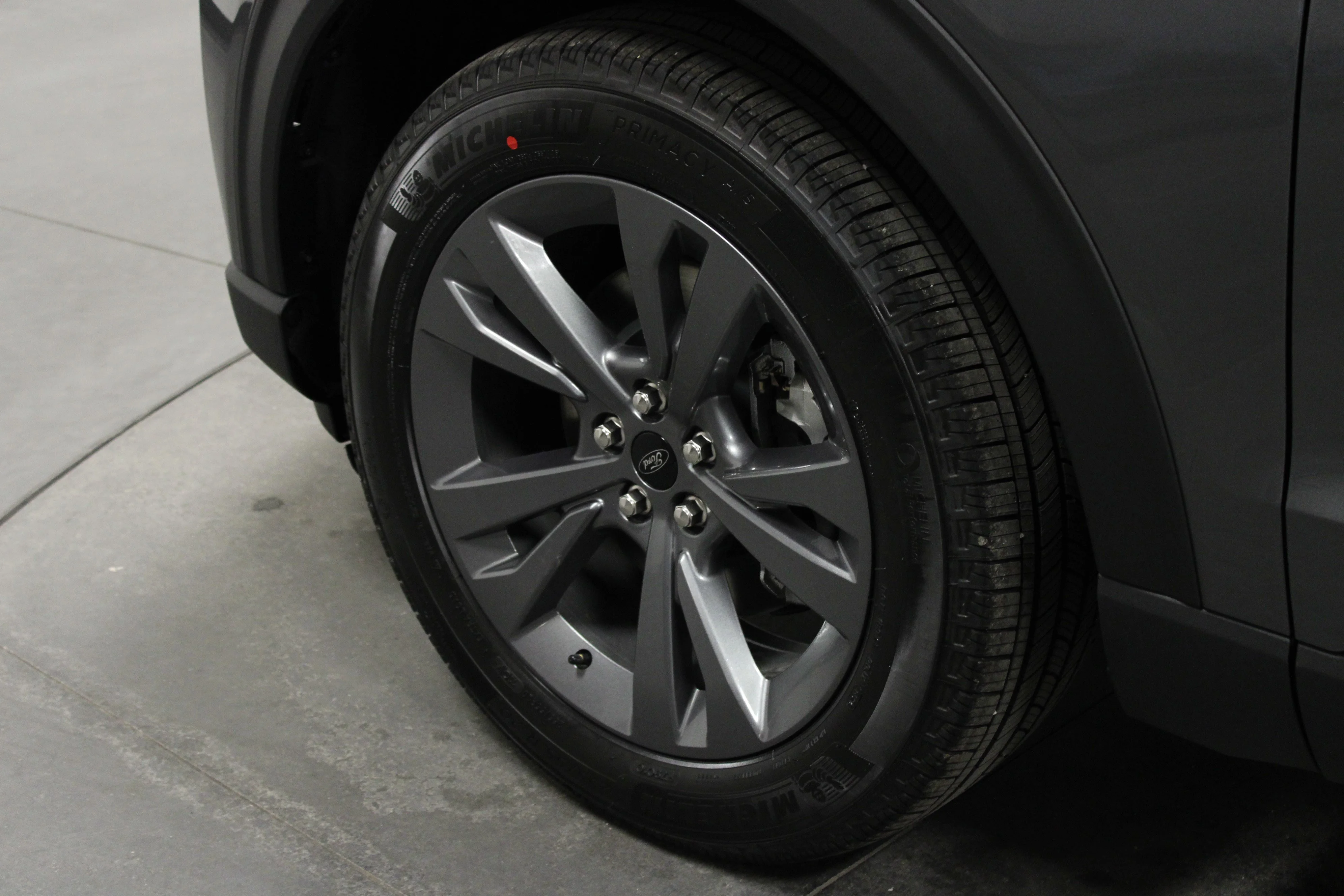 New 2026 Carbonized Gray Metallic Ford Active image 10