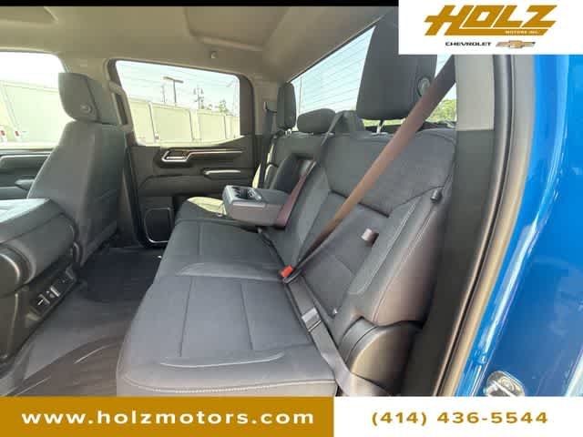 Certified Used 2022 Dynamic Blue Metallic GMC Elevation image 23