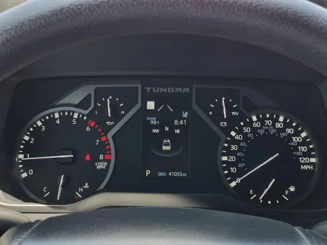 Used 2025 Ice Cap Toyota SR5 image 19