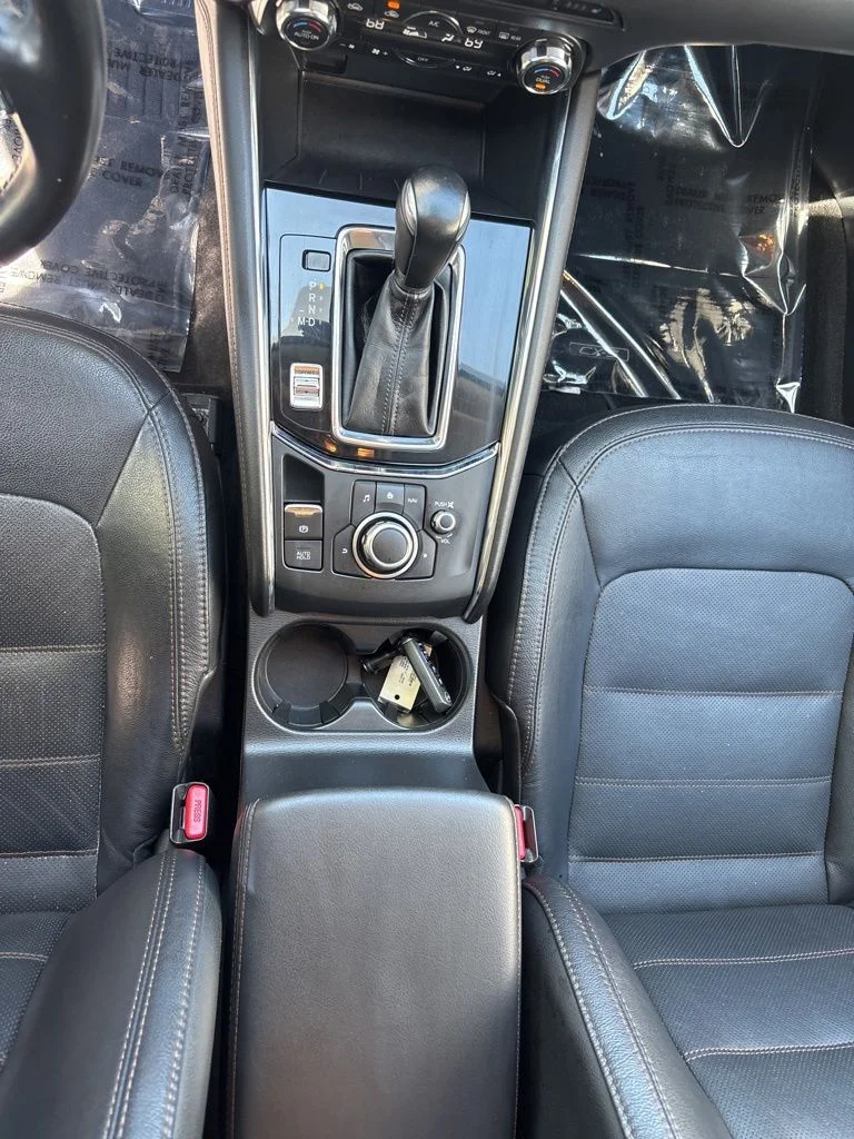 Used 2018 Black Mazda Grand Touring image 15