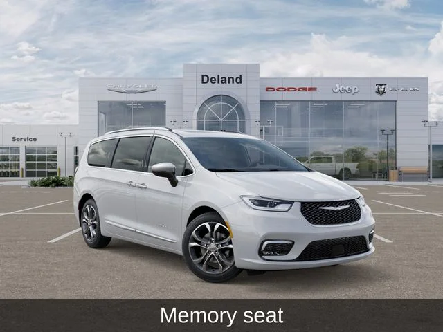New 2026 Bright White Clear-Coat Exterior Paint Chrysler Pinnacle image 5