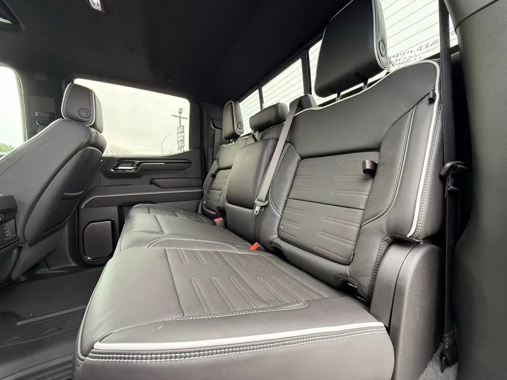 New 2026 Onyx Black GMC AT4X image 33