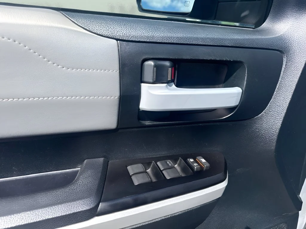 Used 2017 Silver Toyota Limited image 23