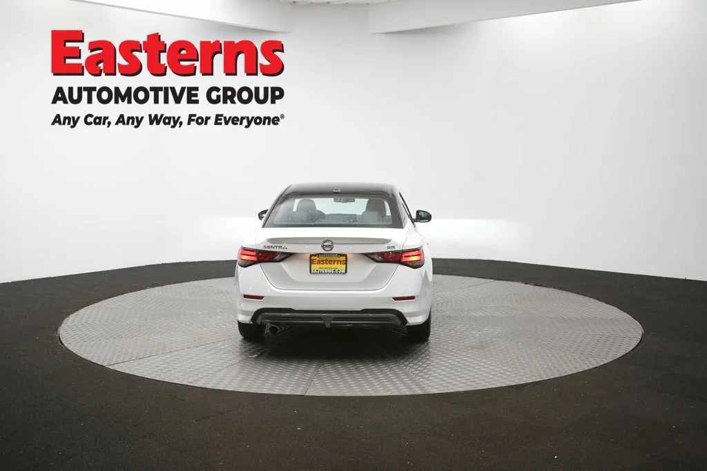 Used 2021 White Nissan SR image 35