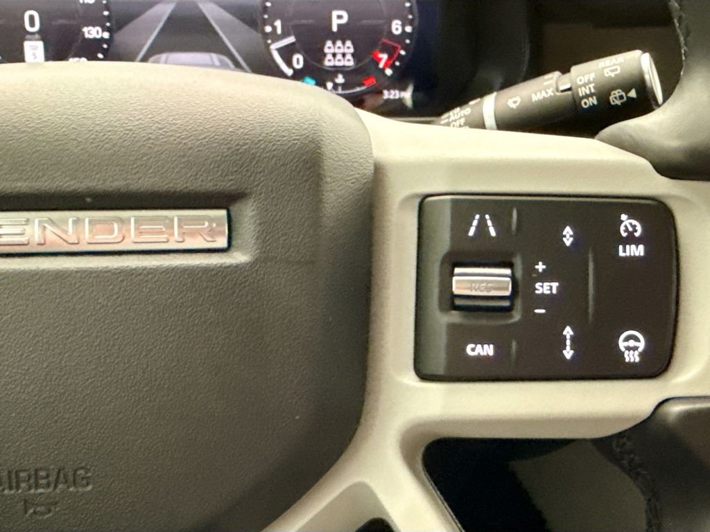 Used 2024 Fuji White Land Rover S image 12