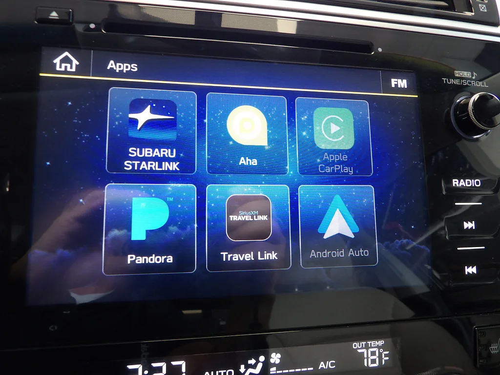 Used 2019 Cinnamon Brown Pearl Subaru 2.5i Premium image 35