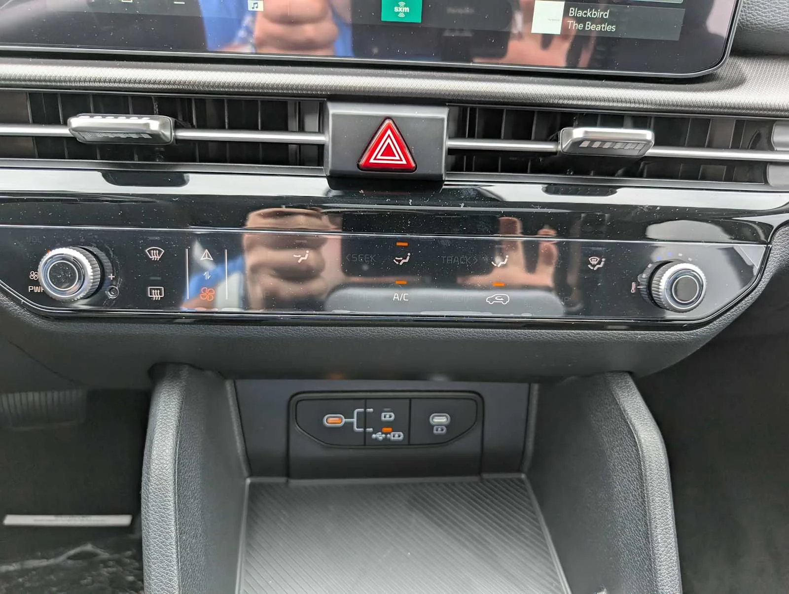 New 2026 Ebony Black Kia LX image 25
