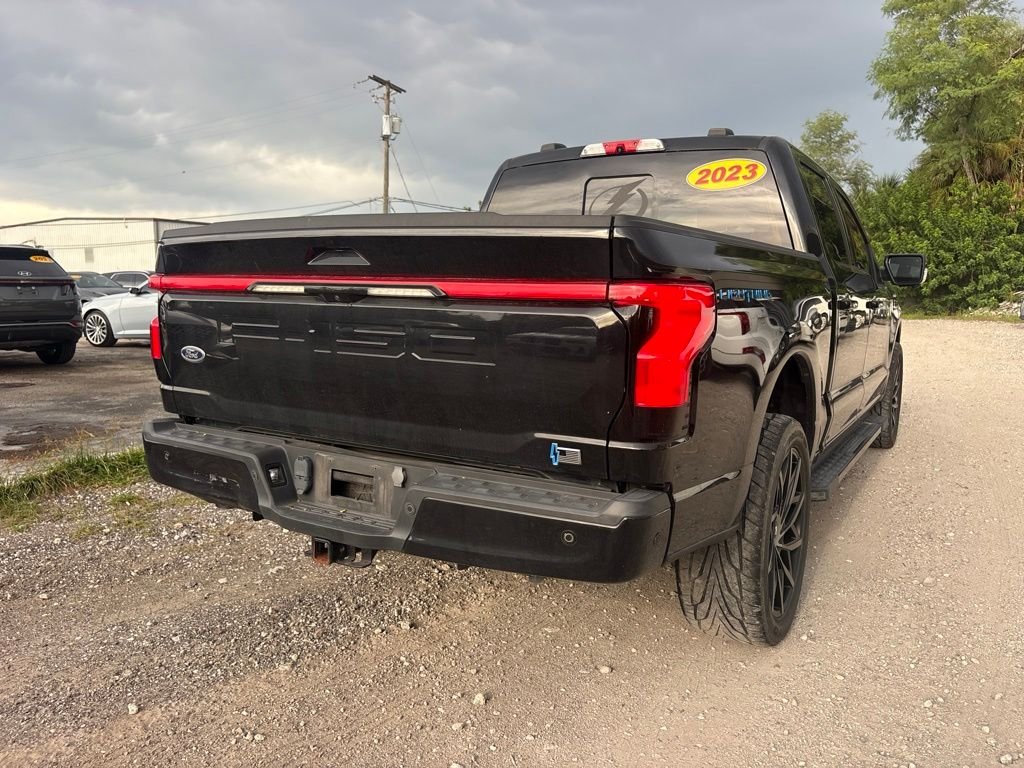 Used 2023 Black Ford Platinum image 3