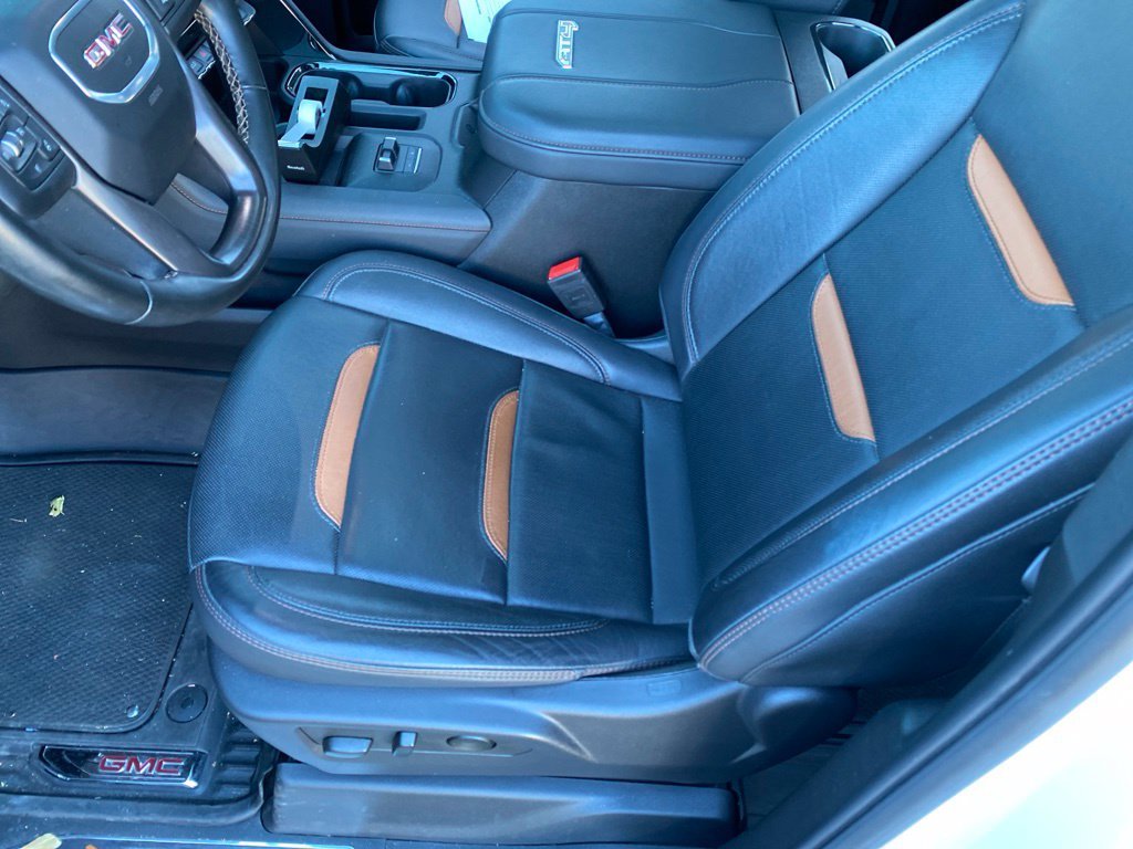Used 2024 Summit White GMC AT4 image 16