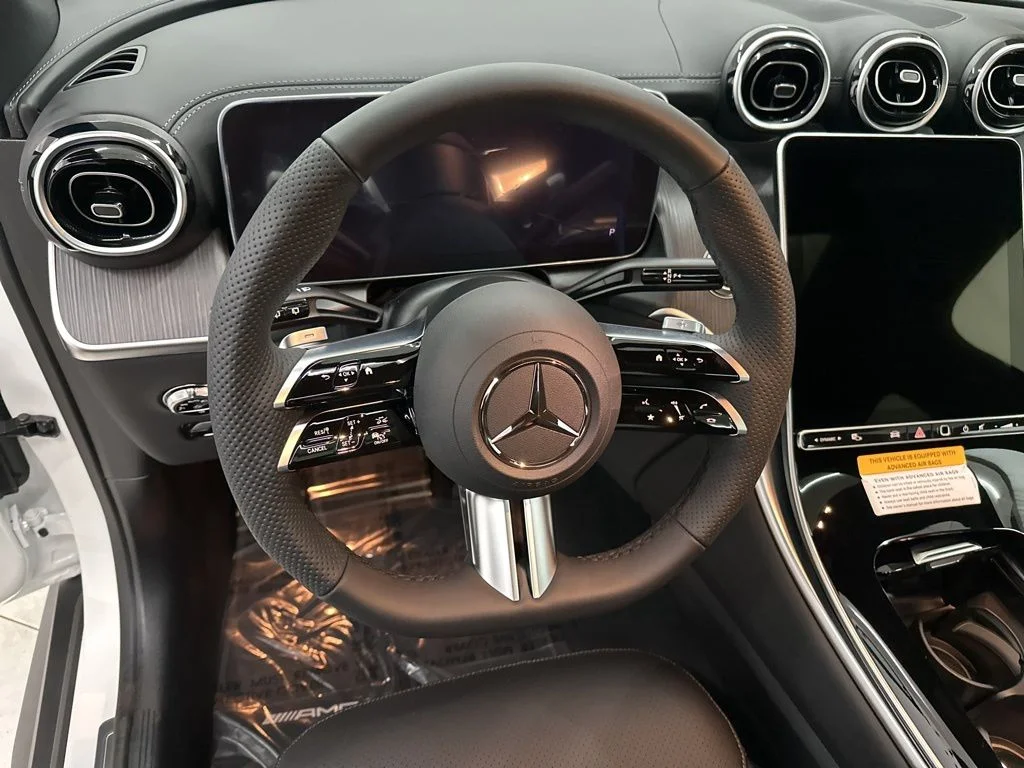 Used 2026 White Mercedes-Benz GLC 300 image 10