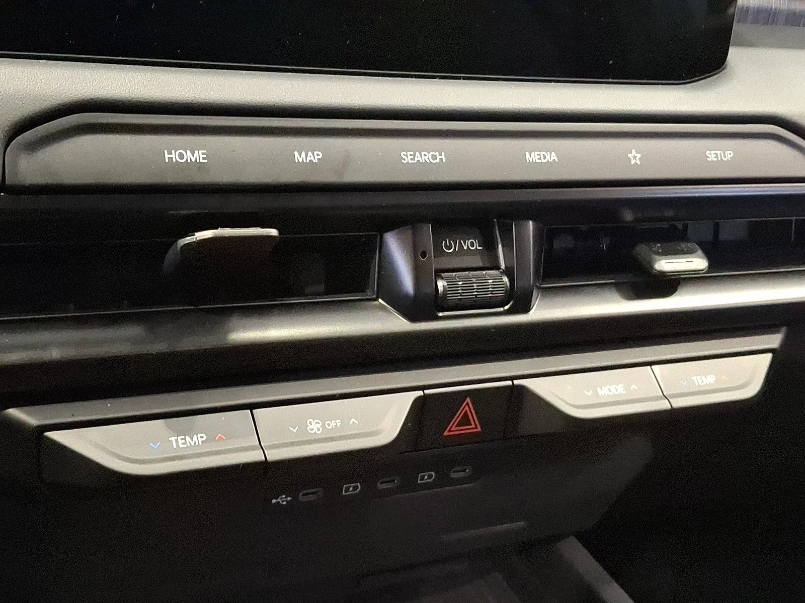 New 2027 Ebony Black Kia X-LINE SX PRESTIGE image 9