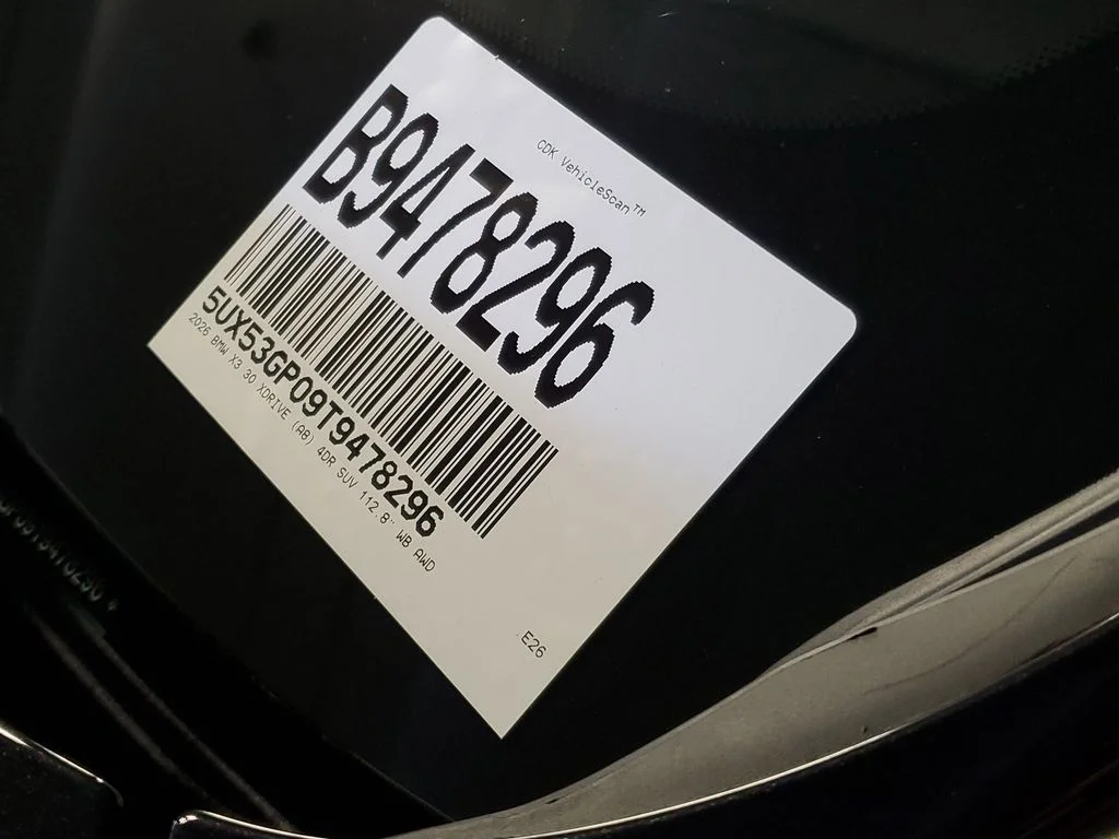 Used 2026 Black Sapphire Metallic BMW 30 xDrive image 28